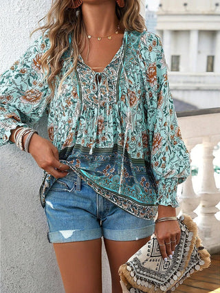 Hanney | Women’s Summer Blouse with Batwing Sleeves and V-Neckline