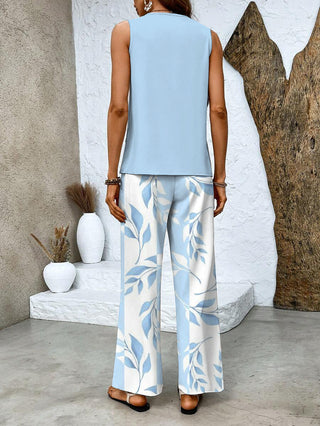 Ameliana | Women’s Sleeveless Square-Neck Two-Piece Set with Leaf Print Wide-Leg Trousers