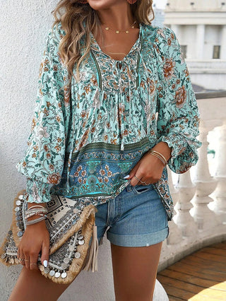 Hanney | Women’s Summer Blouse with Batwing Sleeves and V-Neckline