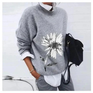 Faye | Women’s Floral Pattern Fleece Sweater with Crewneck