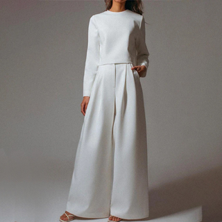 Livina | Women’s Two-Piece Set with Long-Sleeved Cropped Top and High-Waisted Wide-Leg Trousers