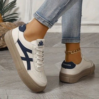Gwenda | Women's Orthopedic Low-Top Sneakers with Supportive Platform Sole and Padded Collars