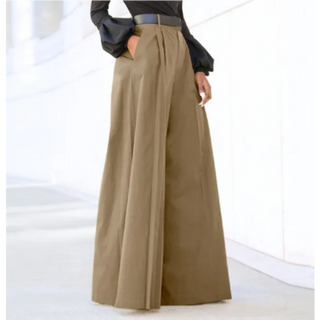 Malachi | Women’s Wide-Leg Trouser with High-Waisted and Pleats