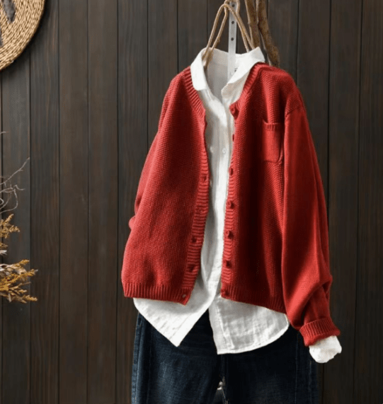 Aileen | Women’s Knitted Cardigan with Classic Button-Up Design