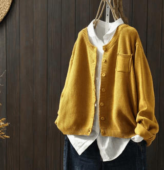 Aileen | Women’s Knitted Cardigan with Classic Button-Up Design
