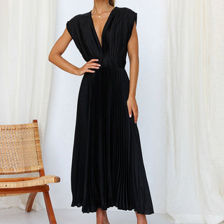 Cashmira | Women's Pleated Dress with V-neck and Sleeveless